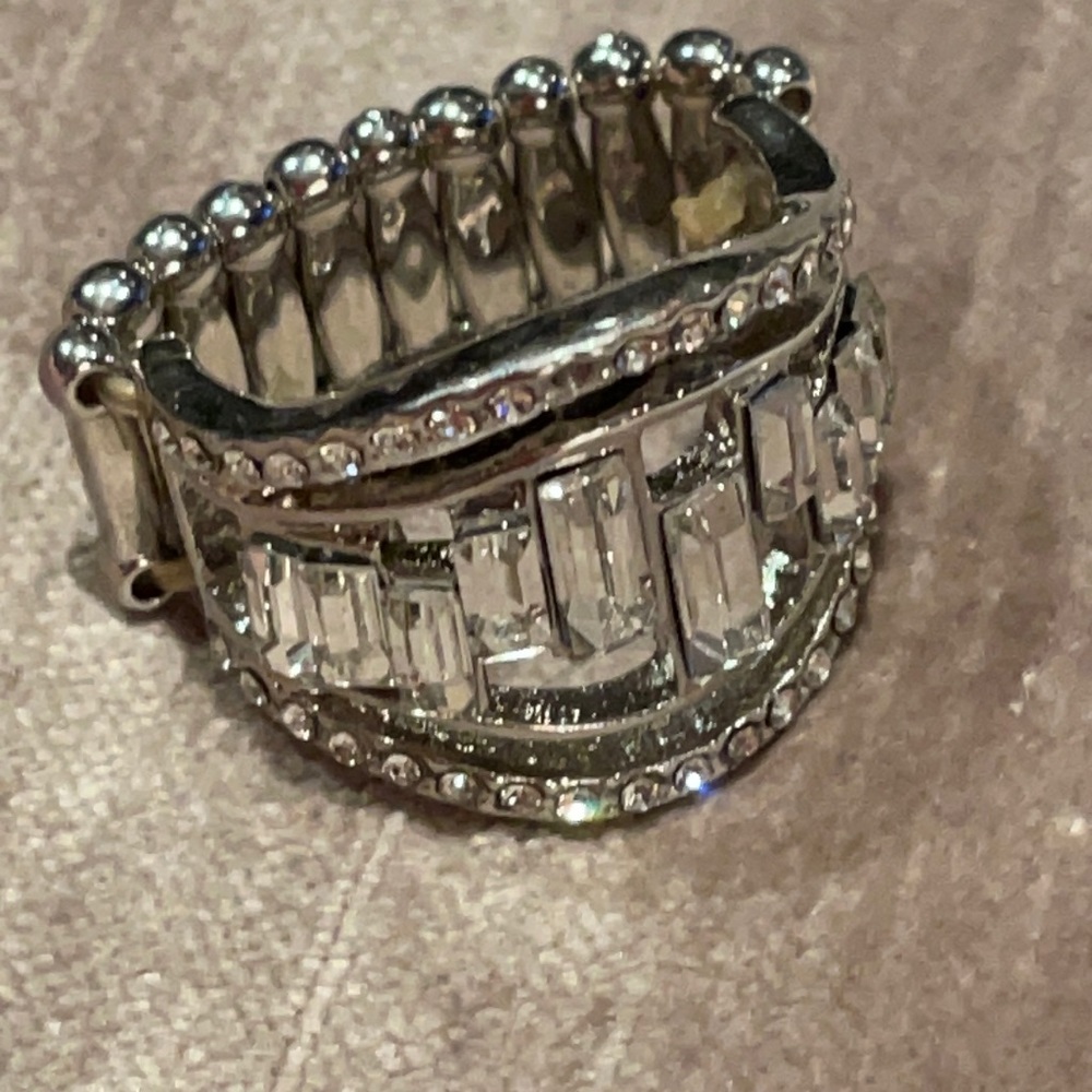 Art Deco Style Stretch Ring